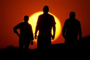 STUDY LOWERS CLIMATE DAMAGE ESTIMATES BUT WARNS COSTS STILL “ENORMOUS” STUDY LOWERS CLIMATE DAMAGE ESTIMATES BUT WARNS COSTS STILL “ENORMOUS”
