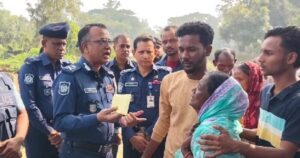Serial Arson Attacks on Hindu Homes in Rauzan, Police Announce Reward for Information Serial Arson Attacks on Hindu Homes in Rauzan, Police Announce Reward for Information